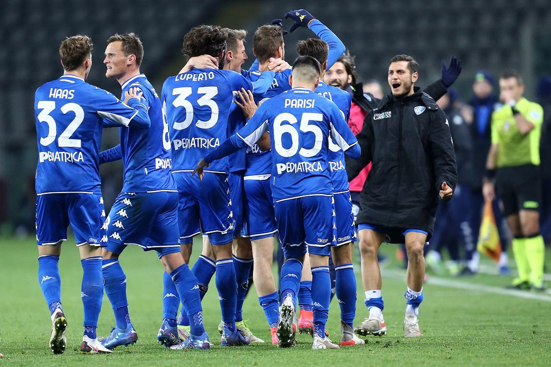 阵利物浦的 阵利物浦的